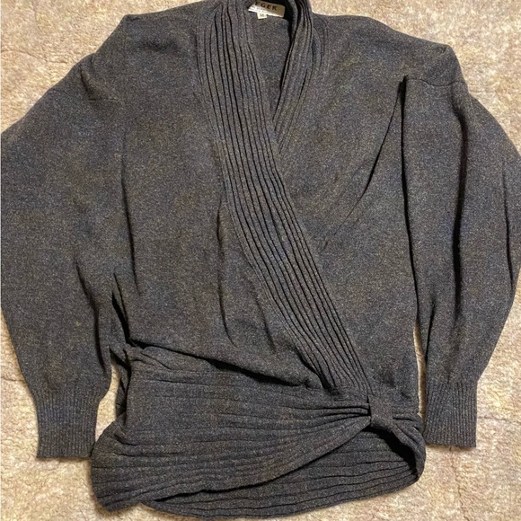 Jaeger - Gray Lambswool Sweater - Picture 6 of 8